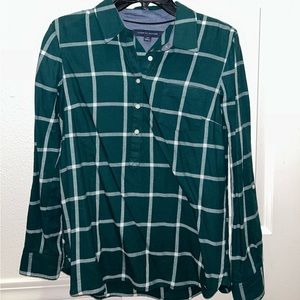 Tommy hilfiger button up